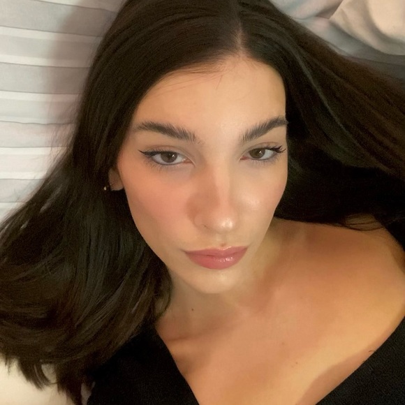 Meet your Posher, Veronik - Picture 1 of 1